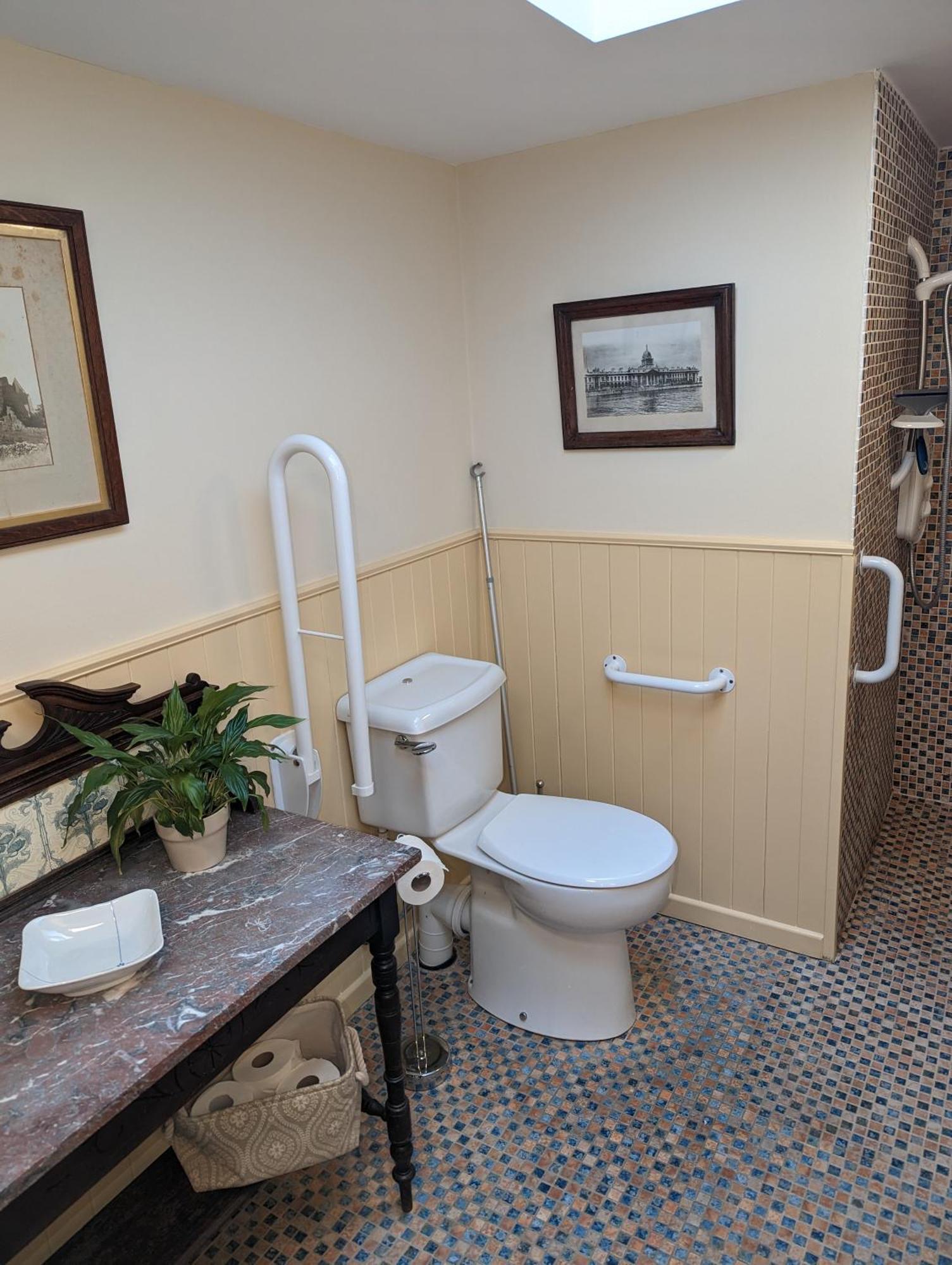 Inchiquin House, Period Home In The Heart Of The Burren Corofin  Exterior foto